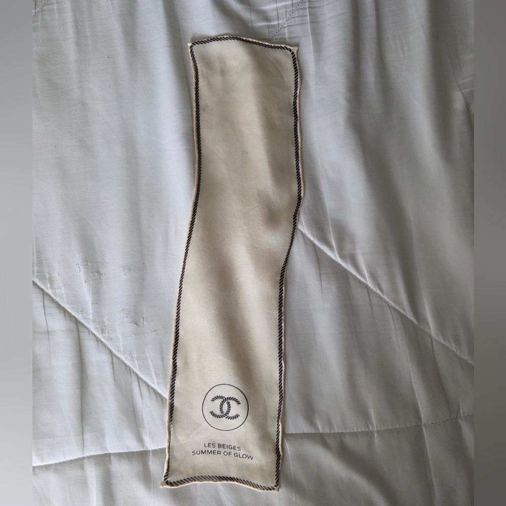 Chanel Les Beiges Summer of Glow Scarf